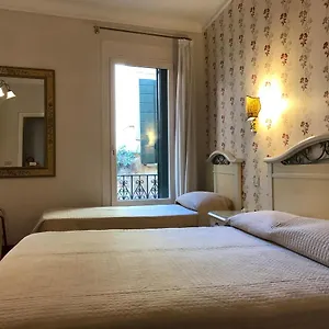 ** Couette-café Al Campaniel Italie